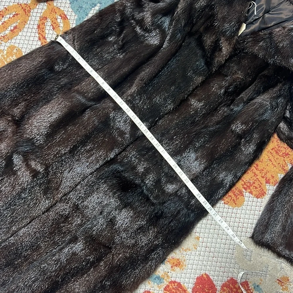 Elegant Dark‎ Brown Mink Coat Huge Collar - Picture 12 of 15